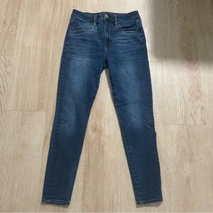American Eagle Super High Waisted Jeans